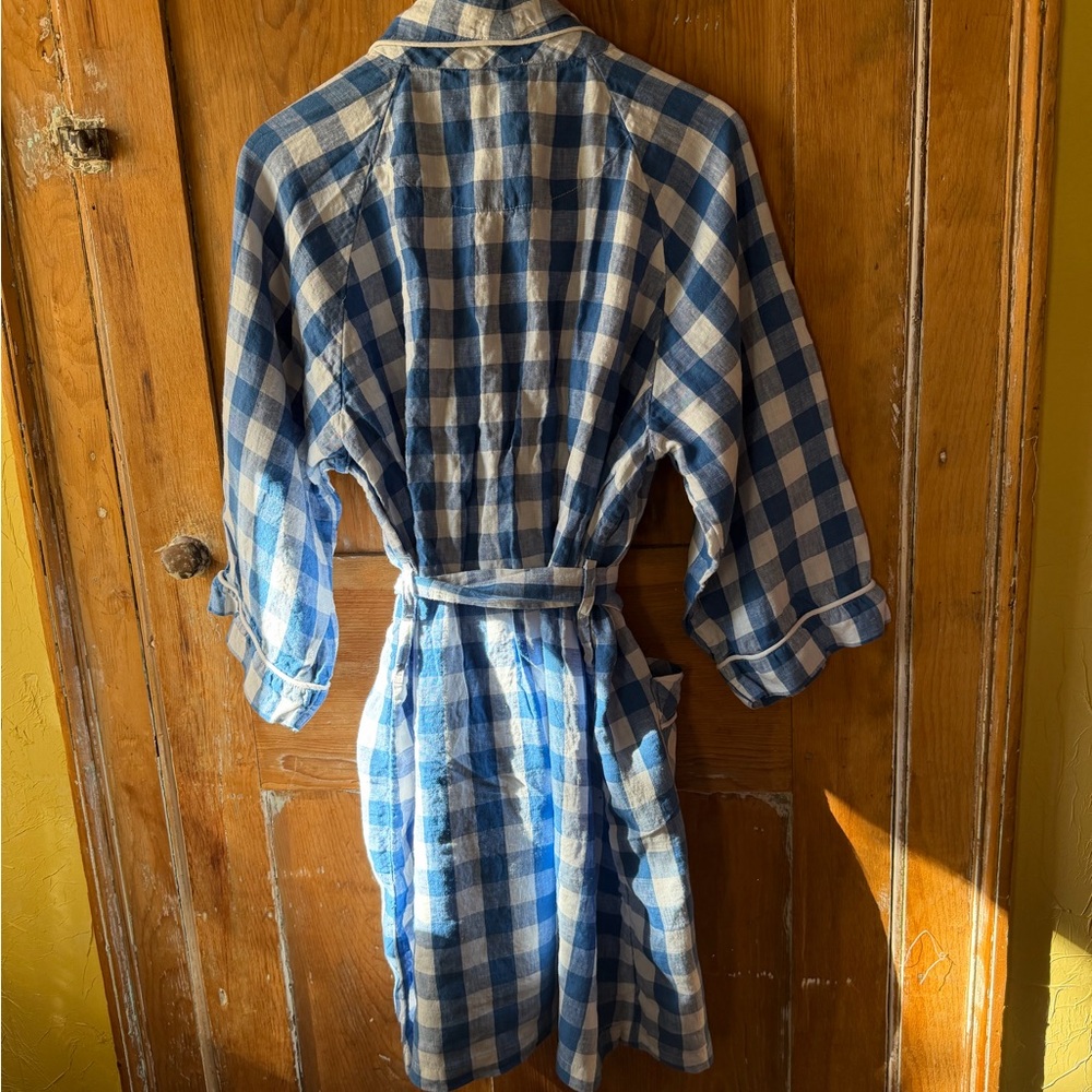 Serena & Lily Blue and White Gingham Cotton Robe - Picture 2 of 6